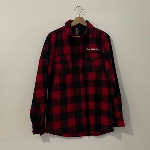 RARE Beat Bobby Flay Cast and Crew Flannel size Small TV and Film Memorbilia